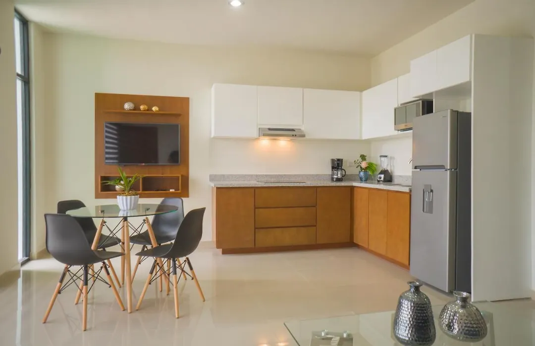 Hermoso departamento con alberca, a 10 minutos de la playa!!!-1