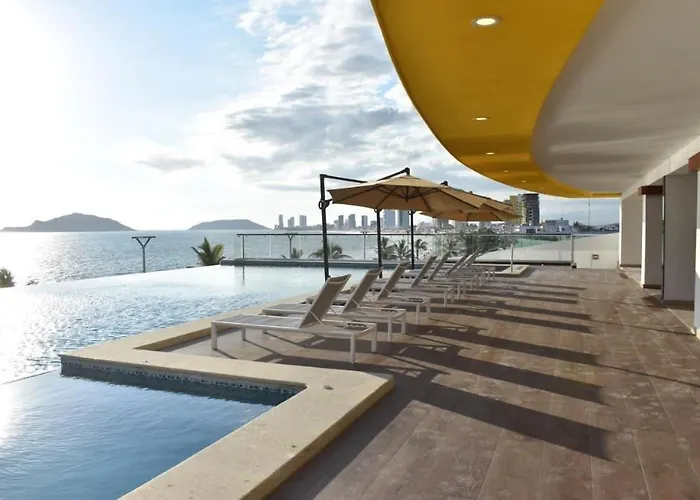 Sunset View Luxury Condos Mazatlán